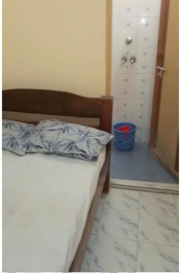Sankardev Guest House D24 35 바라나시 객실 사진