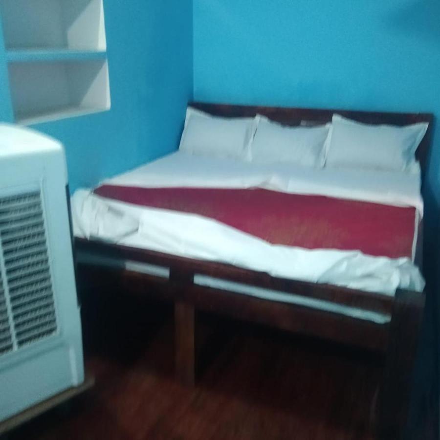 Sankardev Guest House D24 35 바라나시 외부 사진