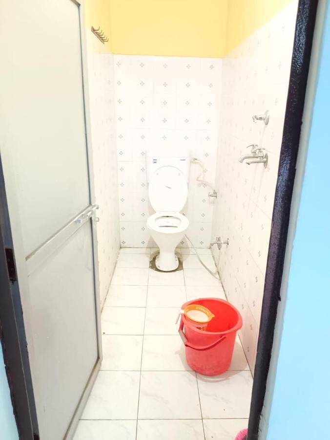 Sankardev Guest House D24 35 바라나시 외부 사진