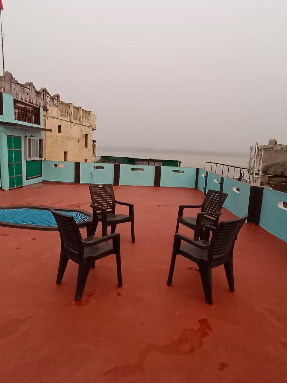 Sankardev Guest House D24 35 바라나시 외부 사진
